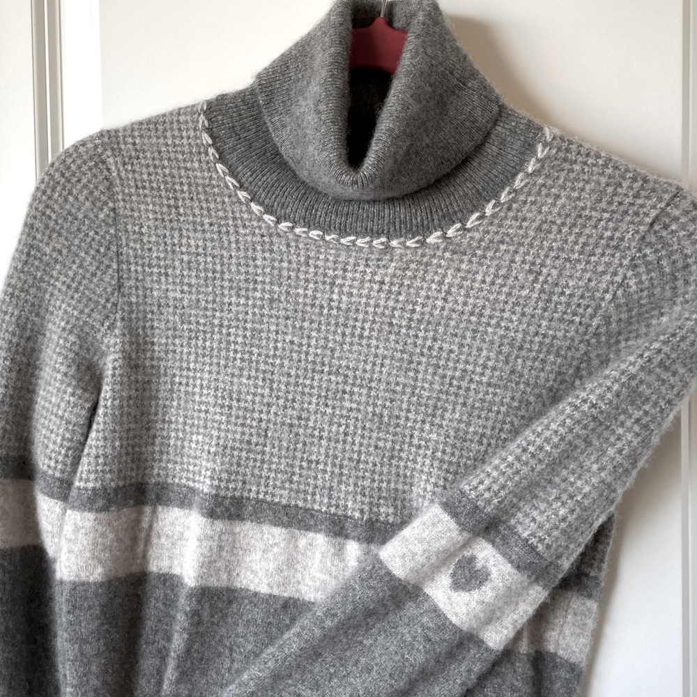 Gray Cashmere Turtleneck